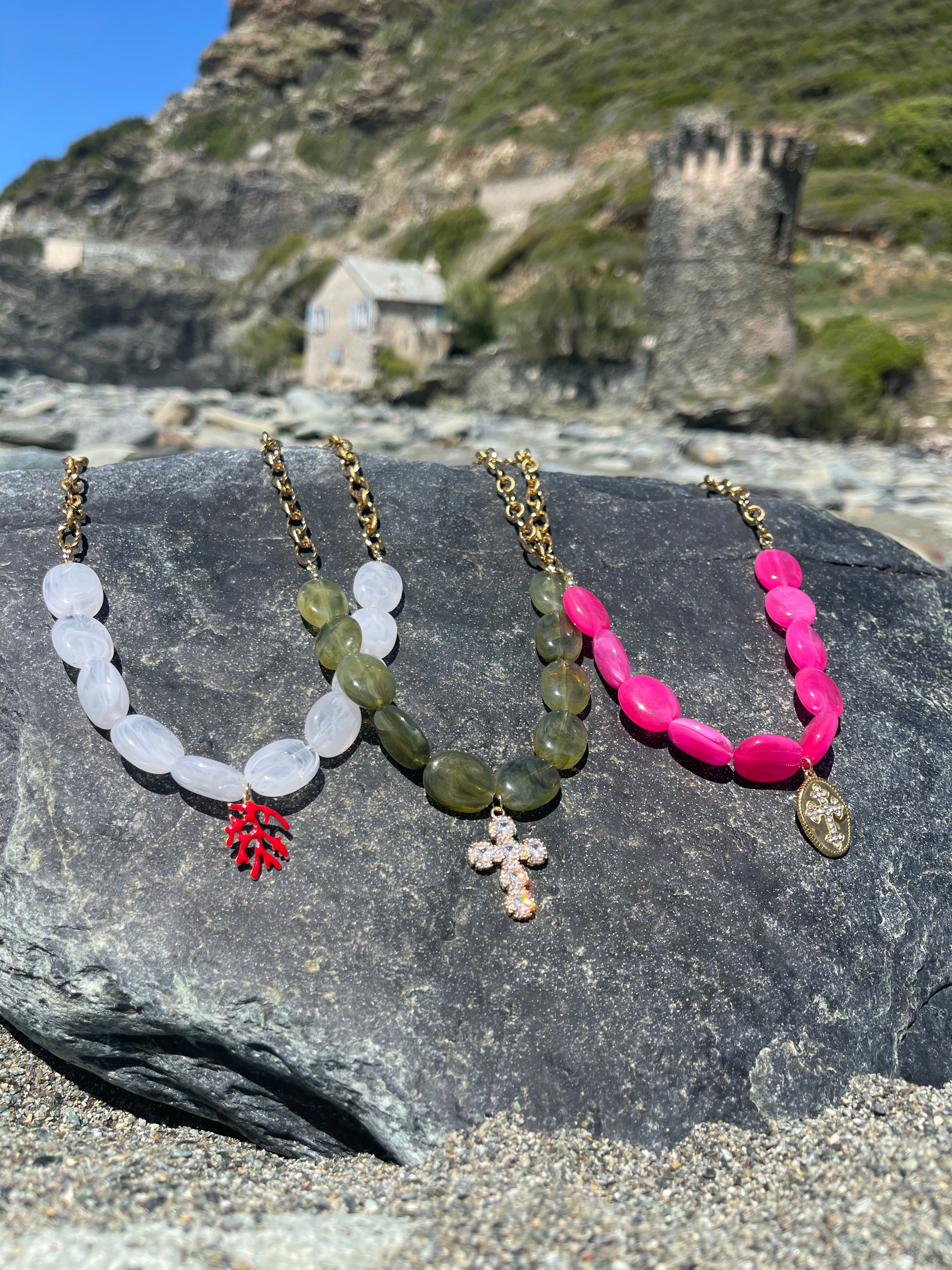 Collier Olivia