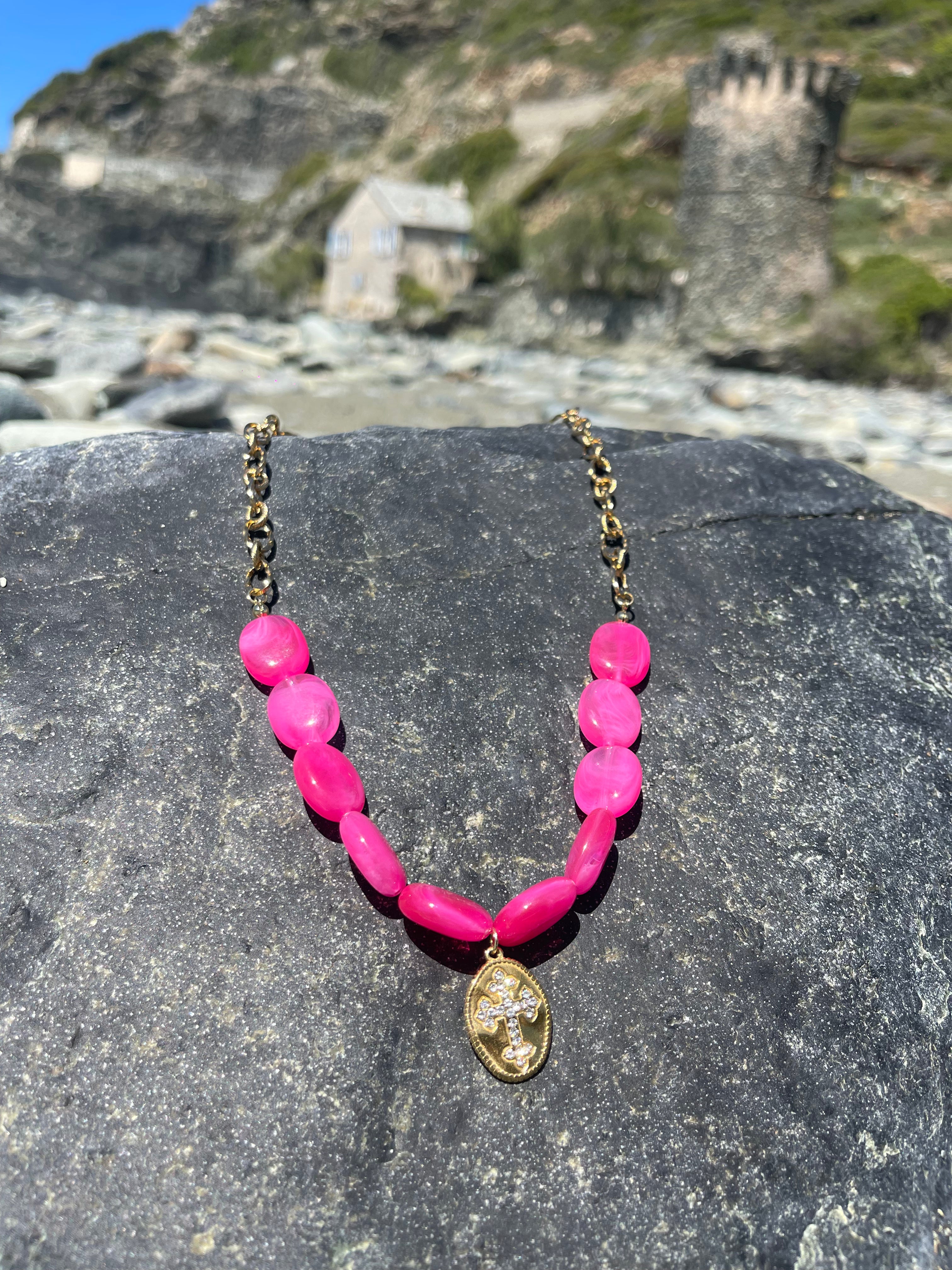Collier Olivia