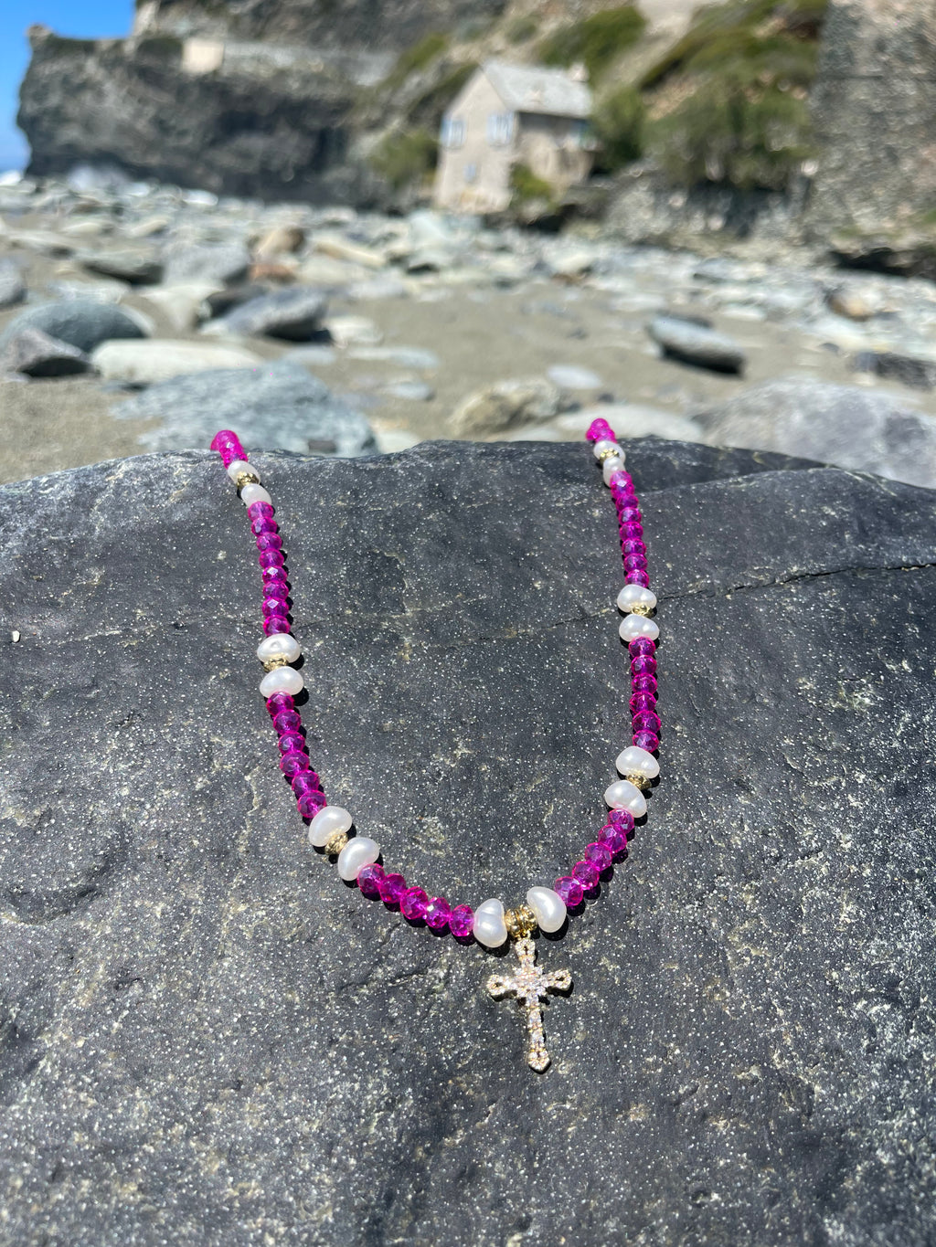 Collier Davia