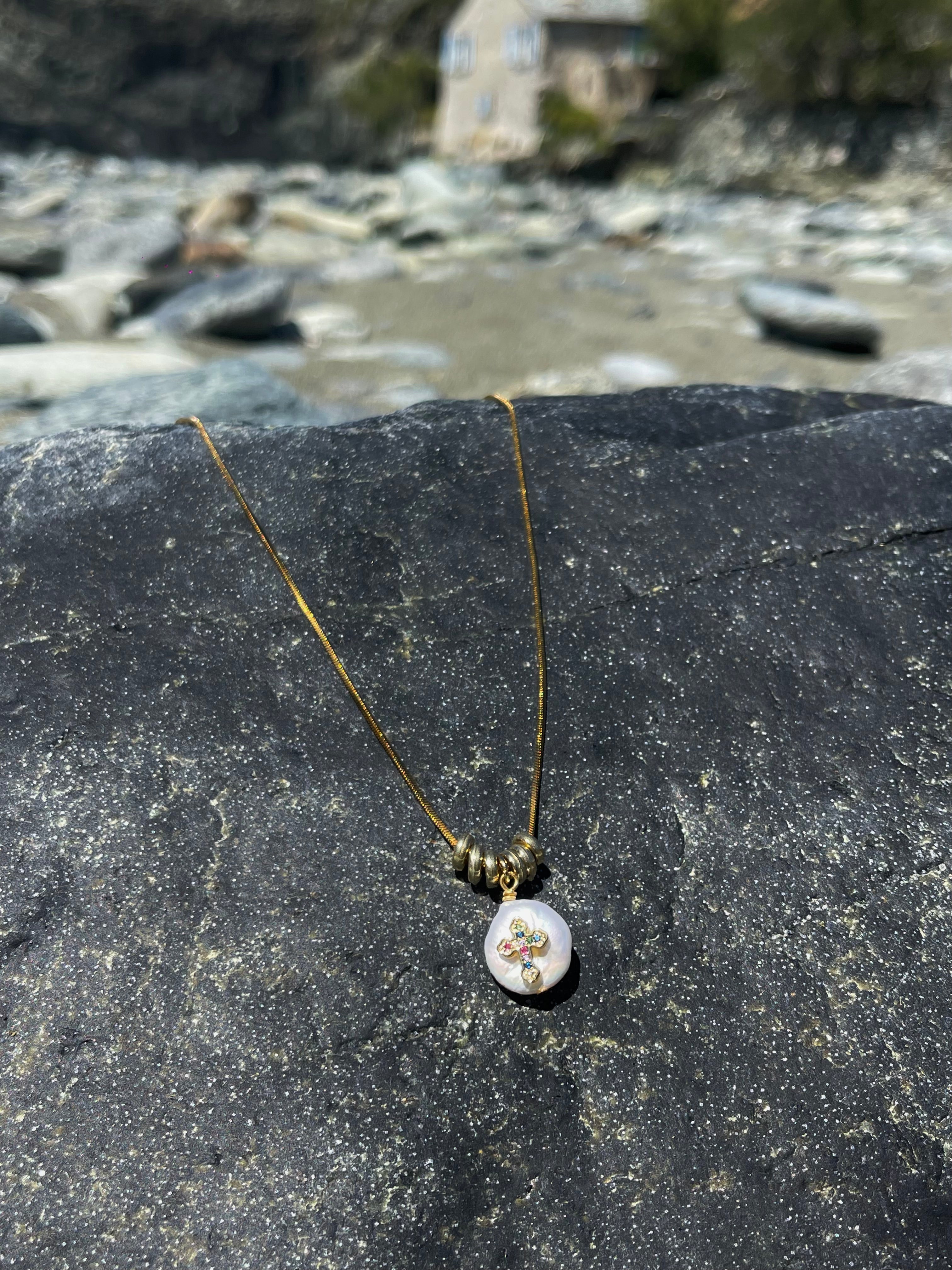 Collier Aria