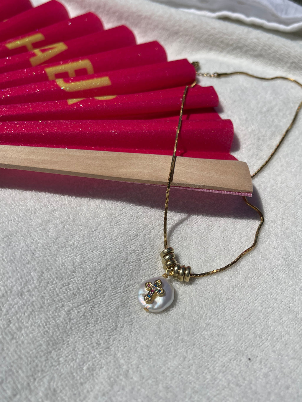 Collier Aria