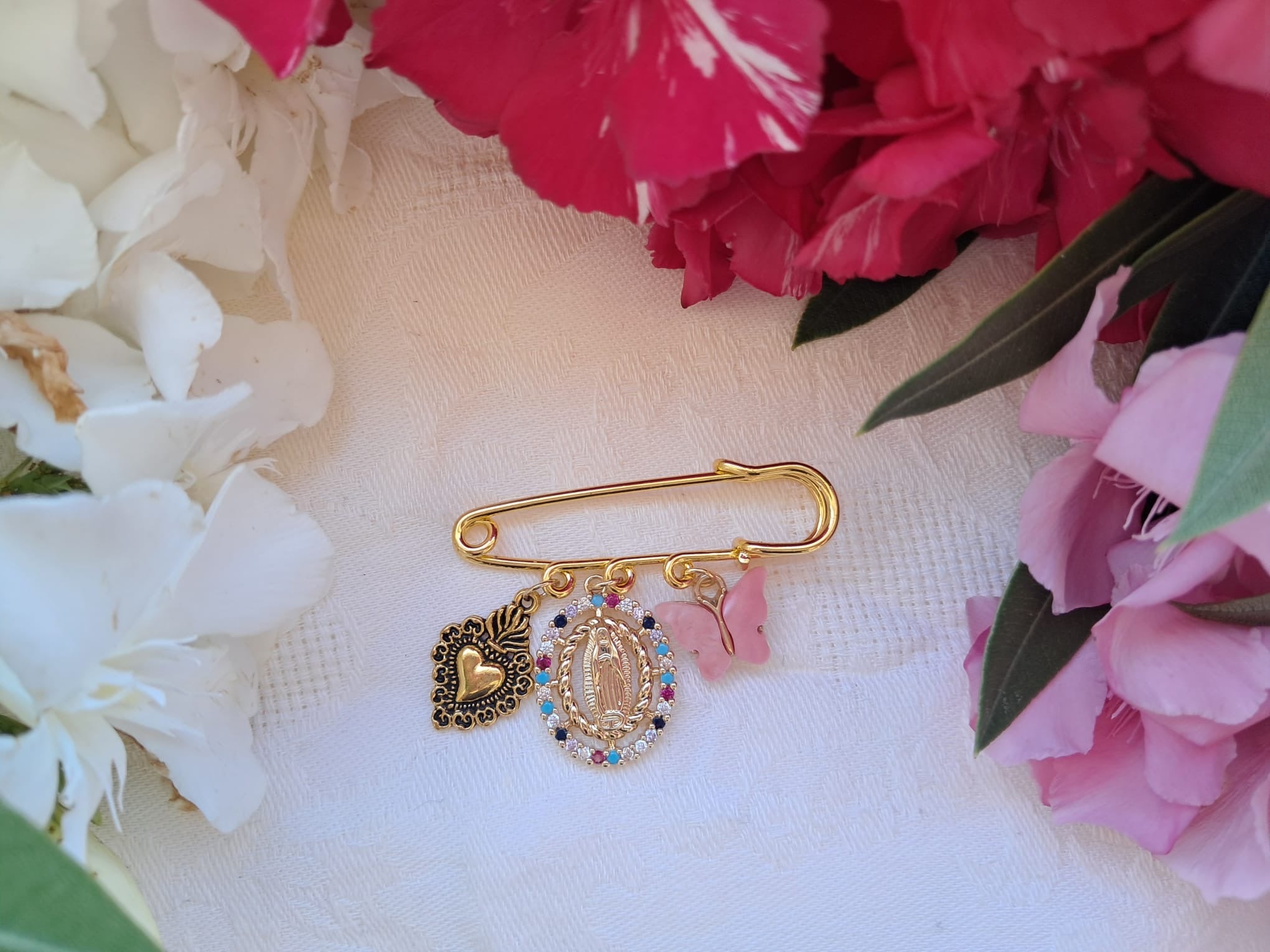 Broche de naissance